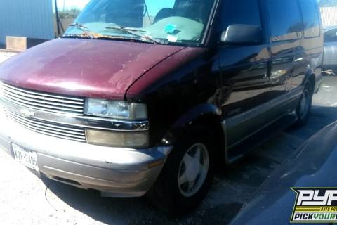 Photo of 2001 Chevrolet Astro
