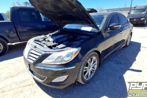 Photo of 2012 Hyundai Genesis