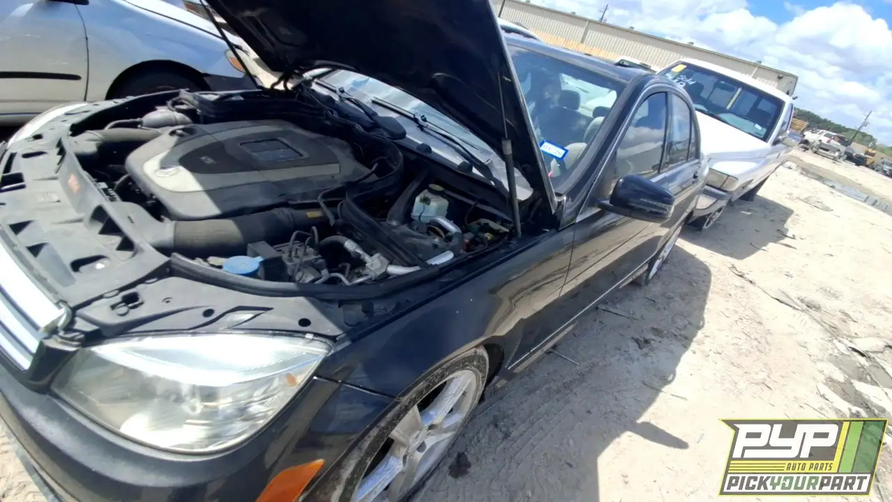 Photo of 2011 Mercedes-Benz C300