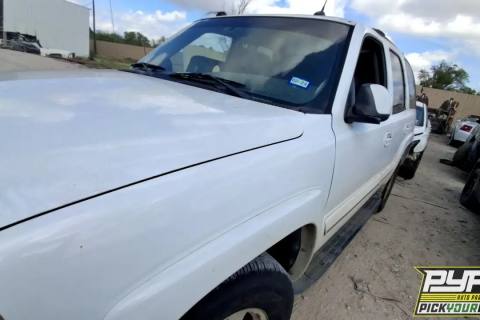 Photo of 2005 Chevrolet Tahoe