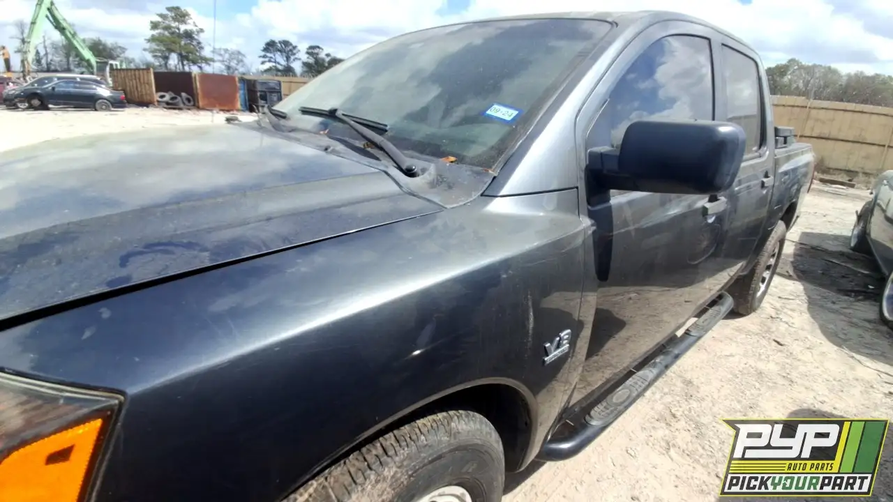 Photo of 2004 Nissan Titan