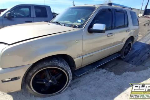 Photo of 2007 Mercury Mountaineer
