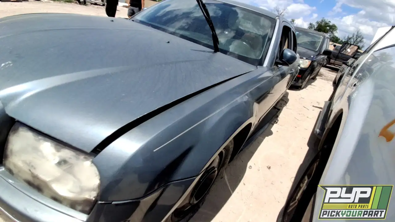 Photo of 2005 Chrysler 300