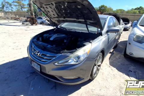 Photo of 2011 Hyundai Sonata