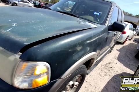 Photo of 2002 Ford Explorer