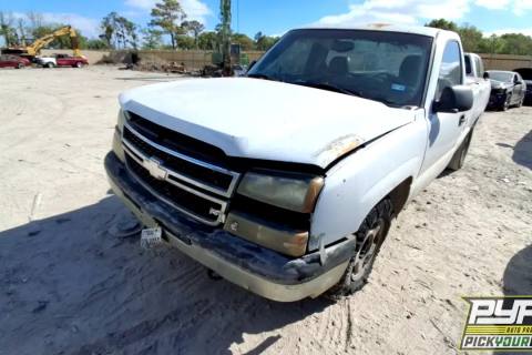 Photo of 2003 Chevrolet Silverado 1500