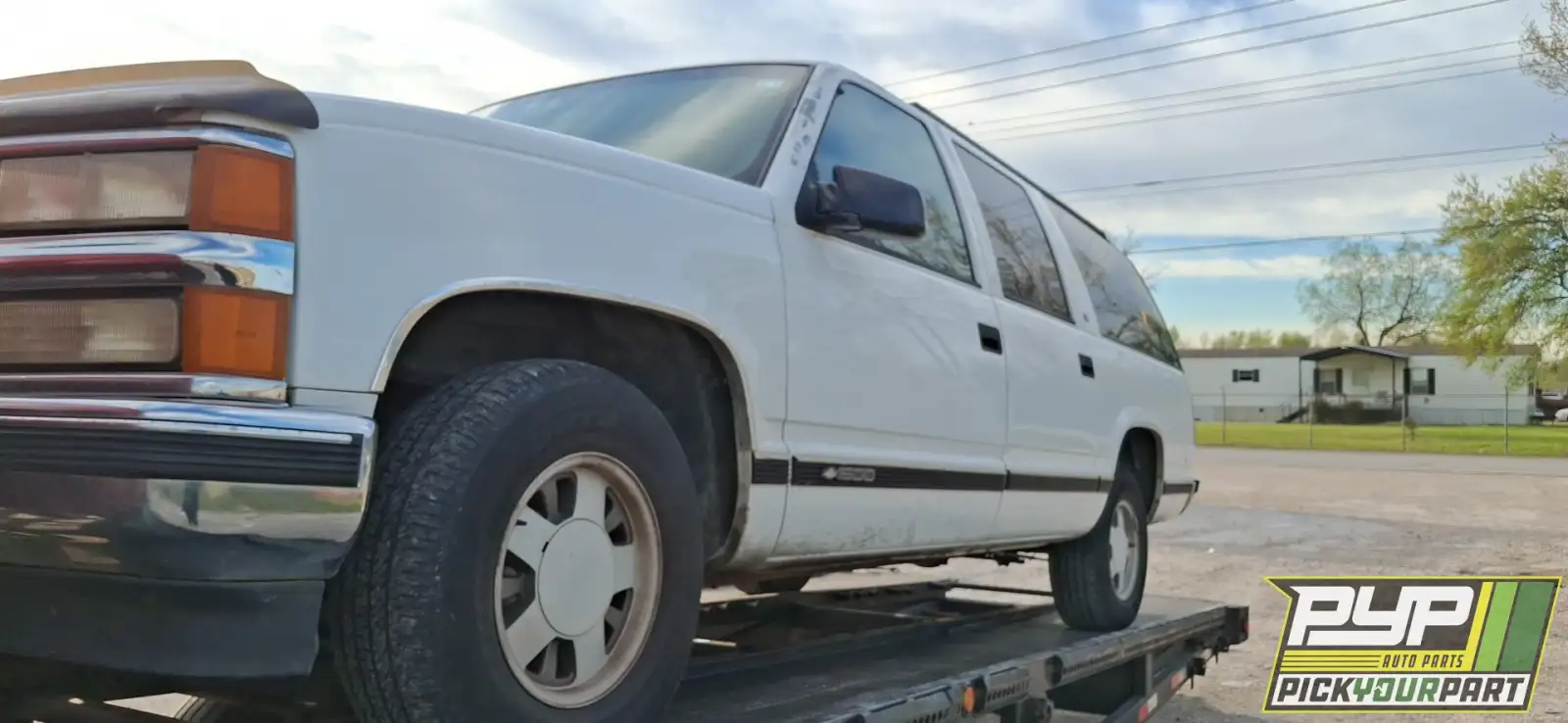 Photo of 1998 Chevrolet C1500 Suburban