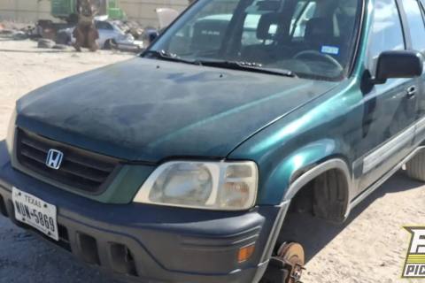 Photo of 1999 Honda Cr-V