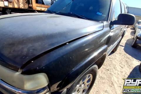 Photo of 2001 Chevrolet Tahoe