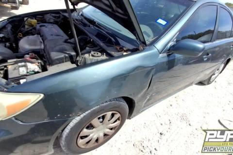 Photo of 2004 Toyota Camry