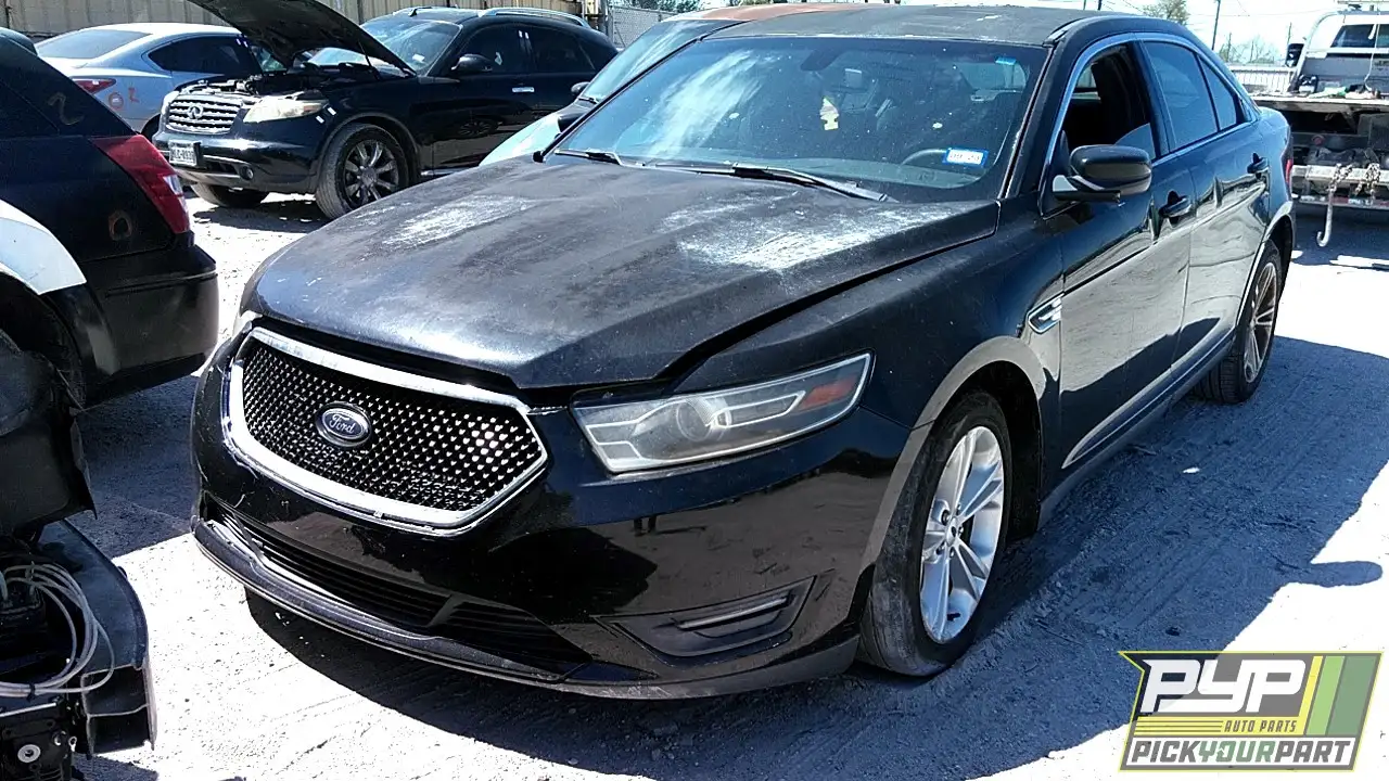 Photo of 2015 Ford Taurus