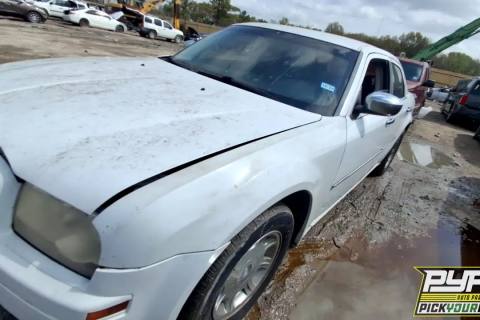Photo of 2010 Chrysler 300