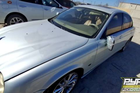 Photo of 2000 Jaguar S-Type