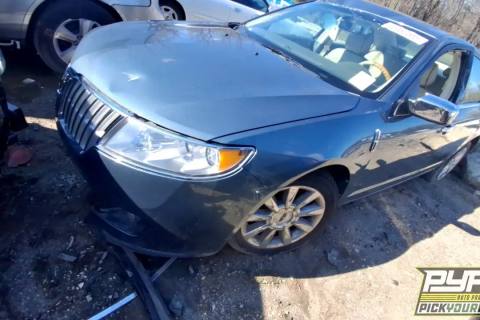 Photo of 2012 Lincoln Mkz