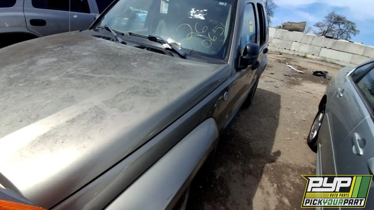 Photo of 2005 Jeep Liberty