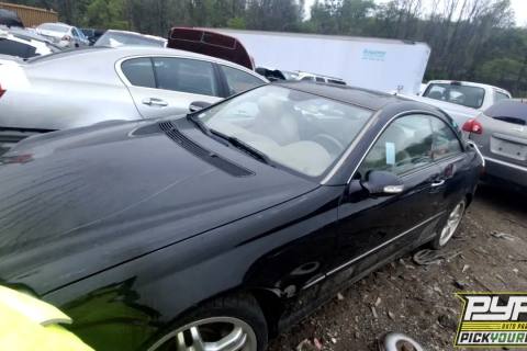 Photo of 2009 Mercedes-Benz Clk550