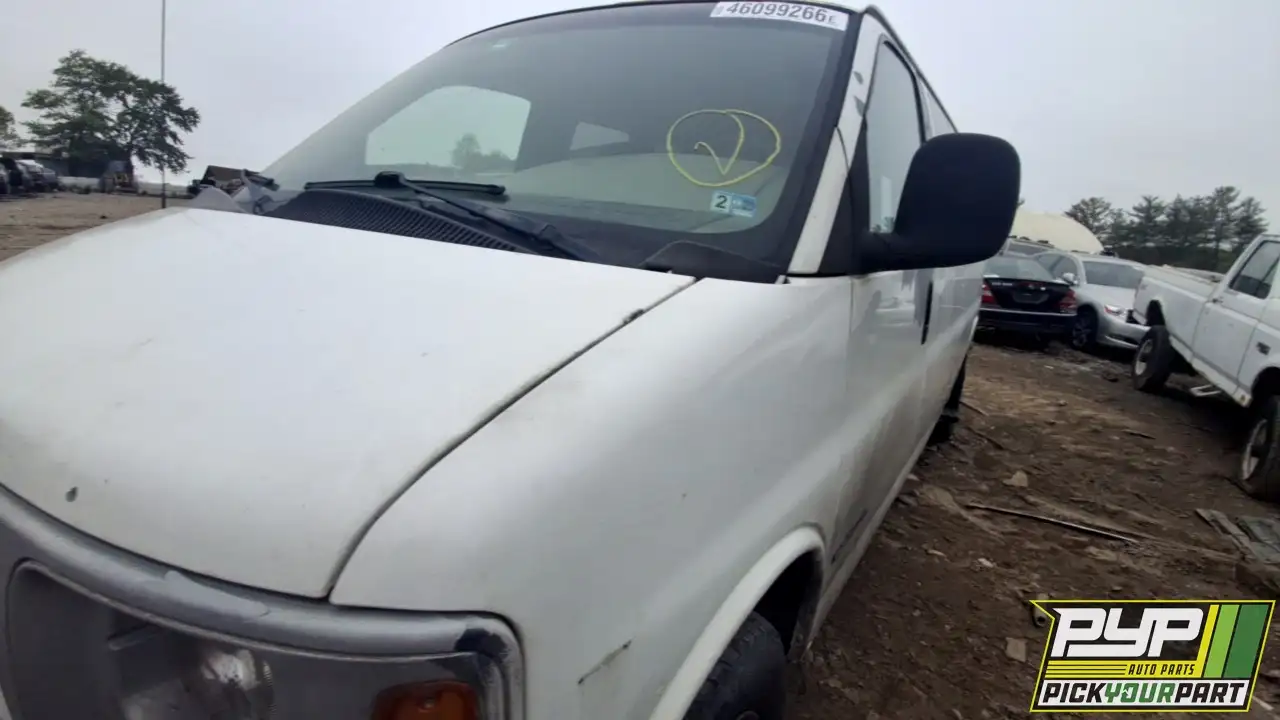 Photo of 2001 Gmc Savana 3500