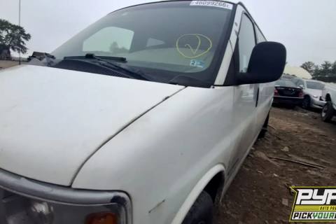 Photo of 2001 Gmc Savana 3500