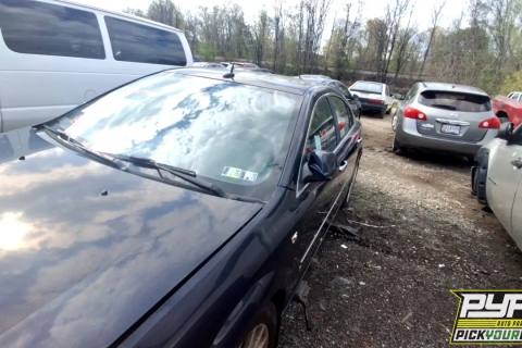 Photo of 2007 Saturn Aura