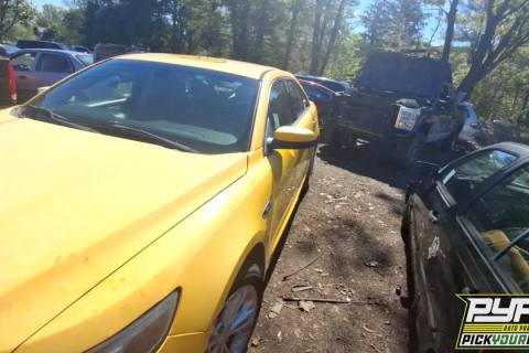 Photo of 2013 Ford Taurus