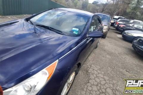 Photo of 2011 Hyundai Sonata