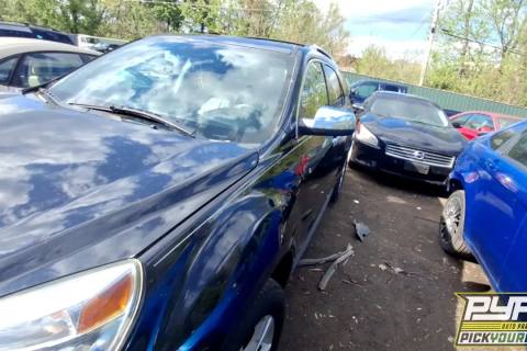 Photo of 2013 Chevrolet Equinox