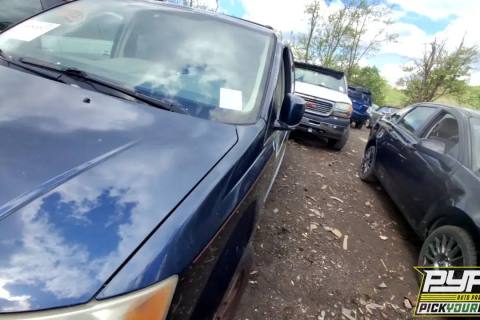 Photo of 2008 Chrysler Town & Country