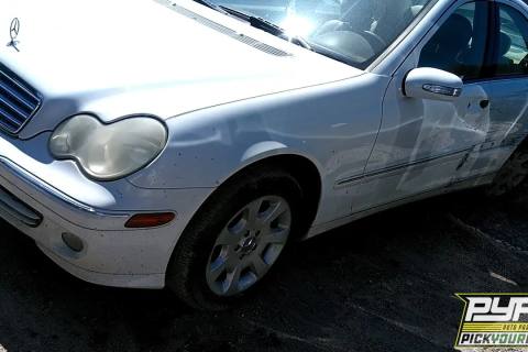Photo of 2005 Mercedes-Benz C240