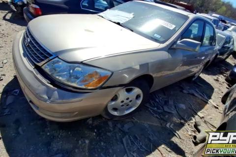 Photo of 2004 Toyota Avalon