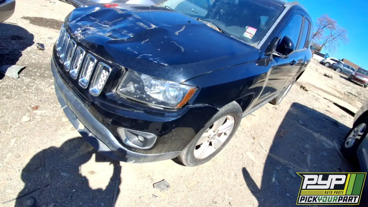 Photo of 2015 Jeep Compass