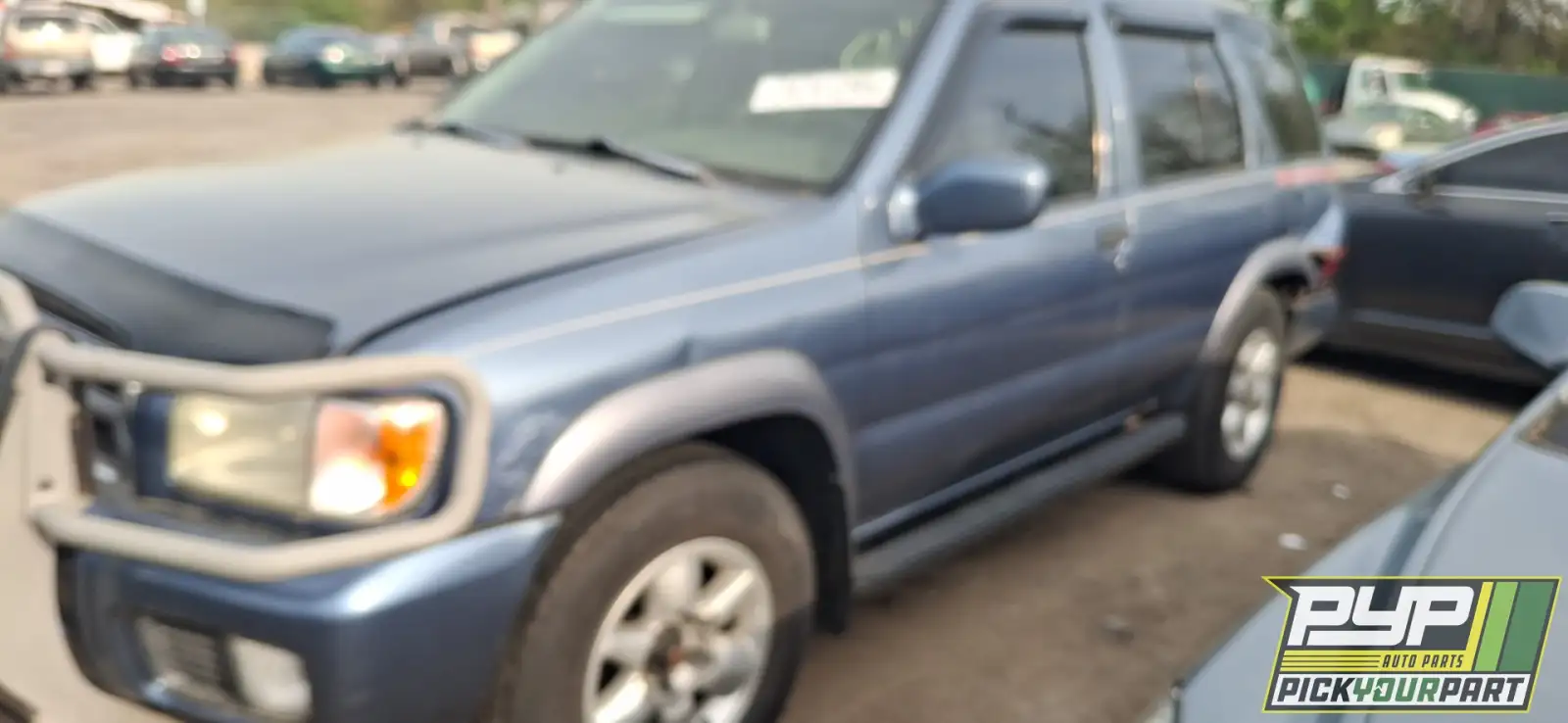 Photo of 1999 Nissan Pathfinder