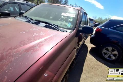 Photo of 2004 Chevrolet Trailblazer
