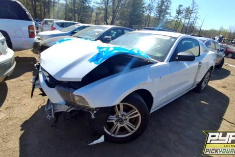 Photo of 2014 Ford Mustang