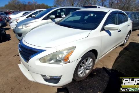 Photo of 2014 Nissan Altima
