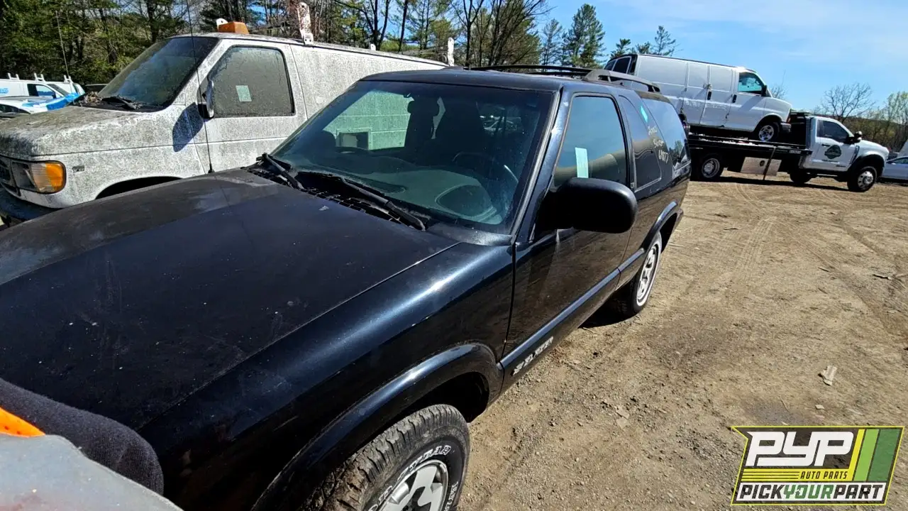 Photo of 2002 Chevrolet Blazer