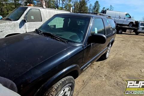 Photo of 2002 Chevrolet Blazer