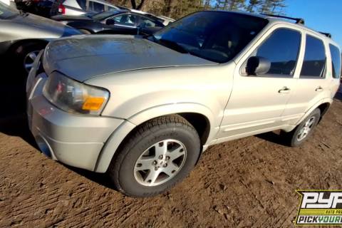 Photo of 2005 Ford Escape