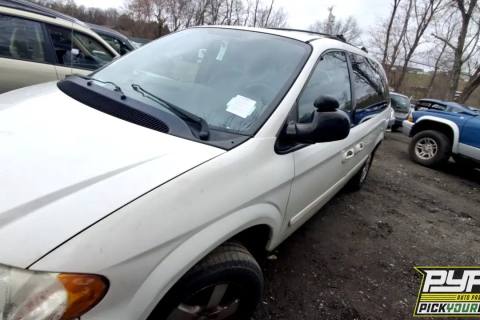 Photo of 2005 Dodge Grand Caravan