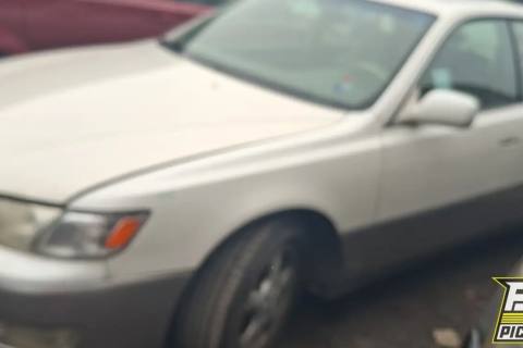 Photo of 1998 Lexus Es300