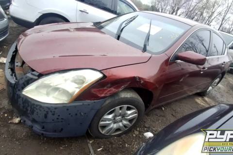 Photo of 2011 Nissan Altima