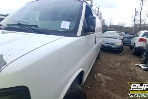 Photo of 2008 Gmc Savana 2500