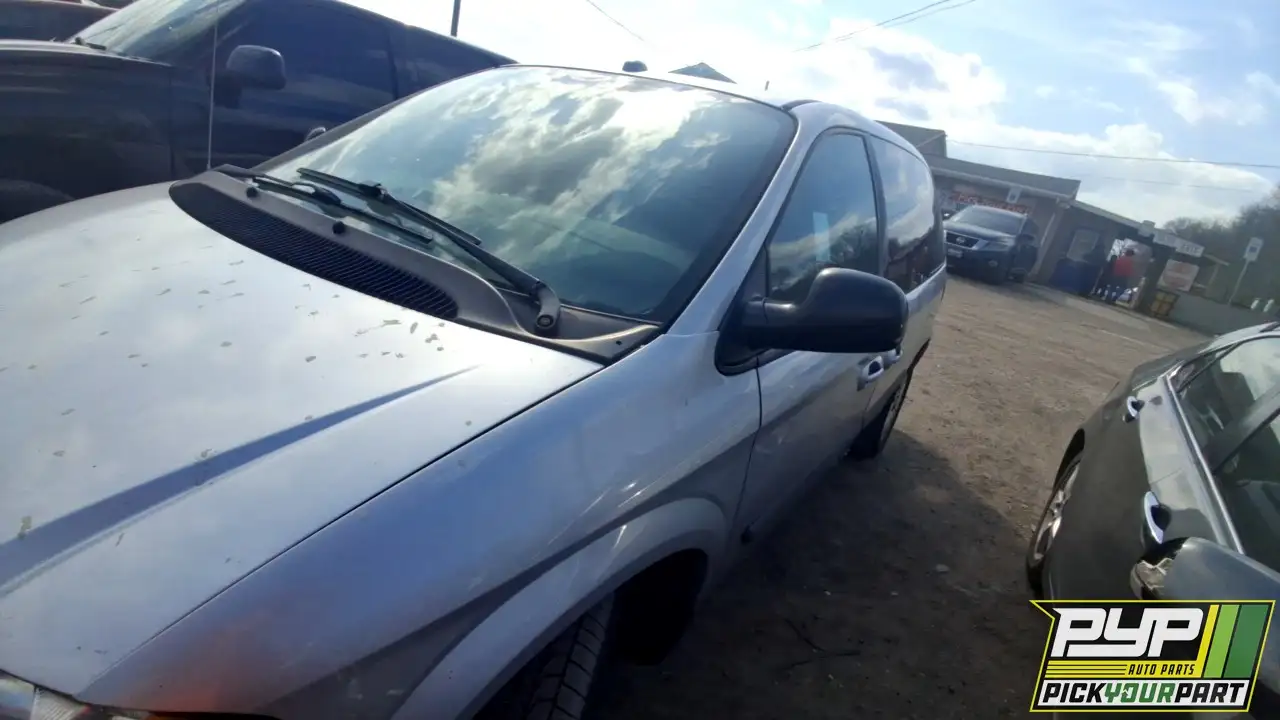 Photo of 2005 Chrysler Town & Country