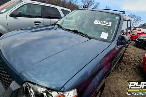 Photo of 2006 Ford Escape