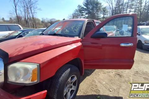 Photo of 2005 Dodge Dakota