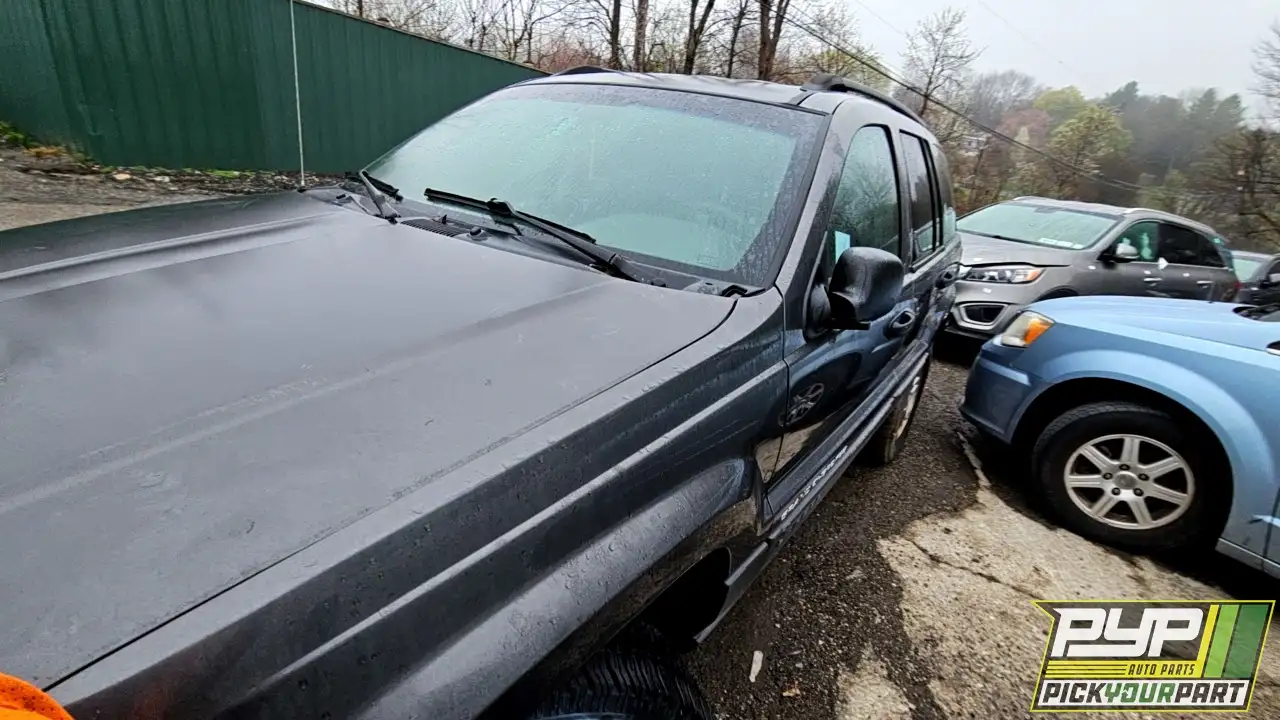 Photo of 2003 Jeep Grand Cherokee