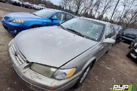 Photo of 1999 Toyota Camry