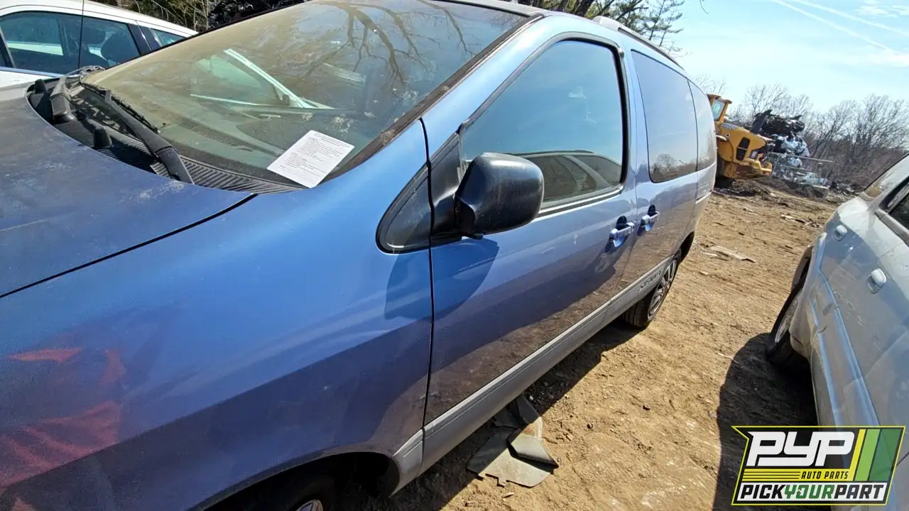 Photo of 2000 Toyota Sienna