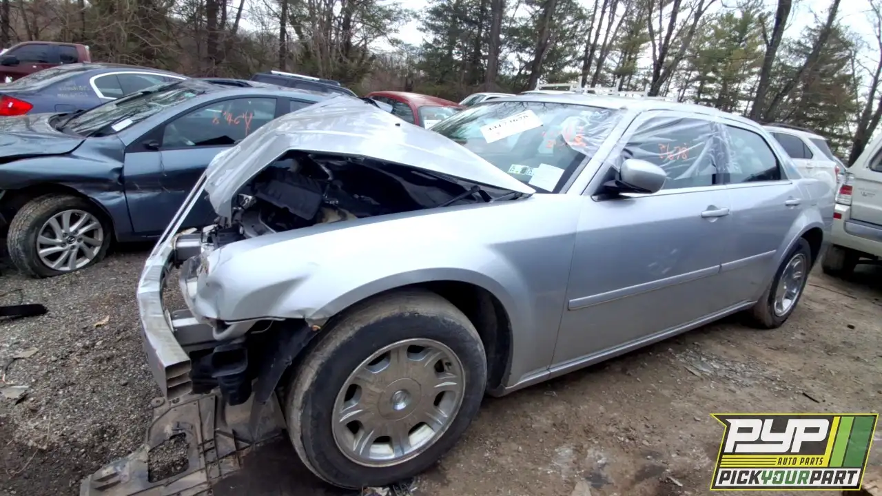 Photo of 2005 Chrysler 300