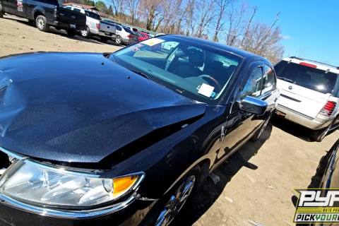 Photo of 2010 Lincoln Mkz