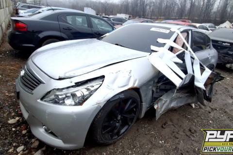 Photo of 2010 Infiniti G37